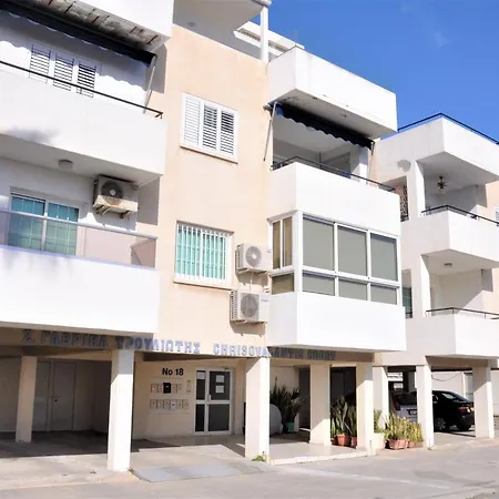 Apartament Mona's Cozy Near City Centre Larnaca